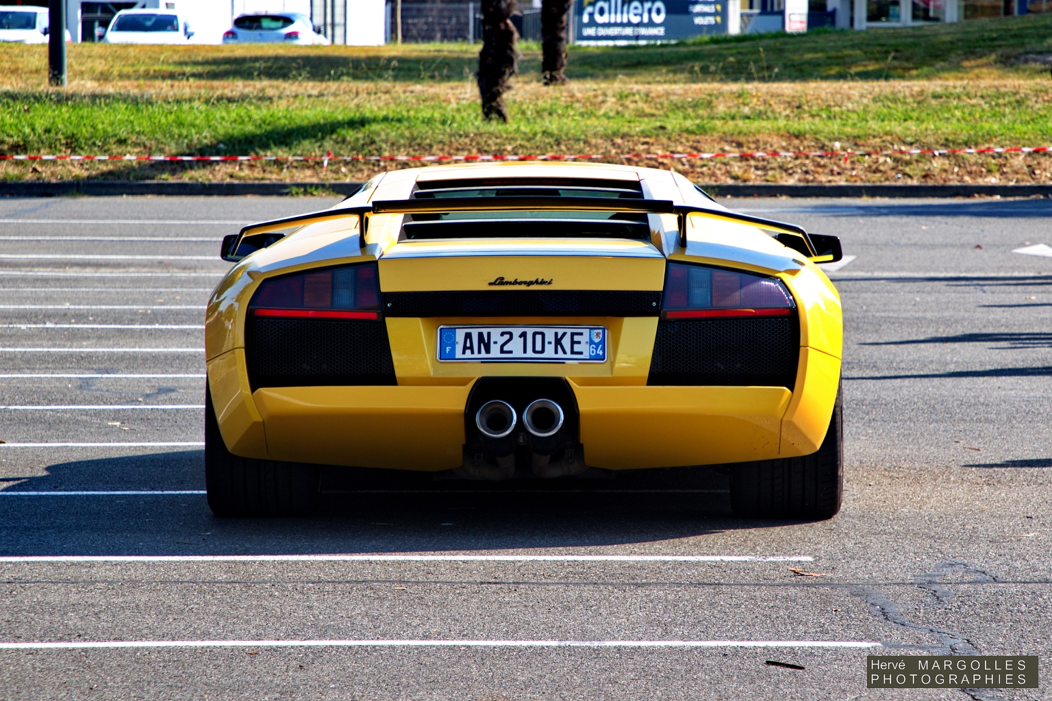 LAMBORGHINI -01.jpg